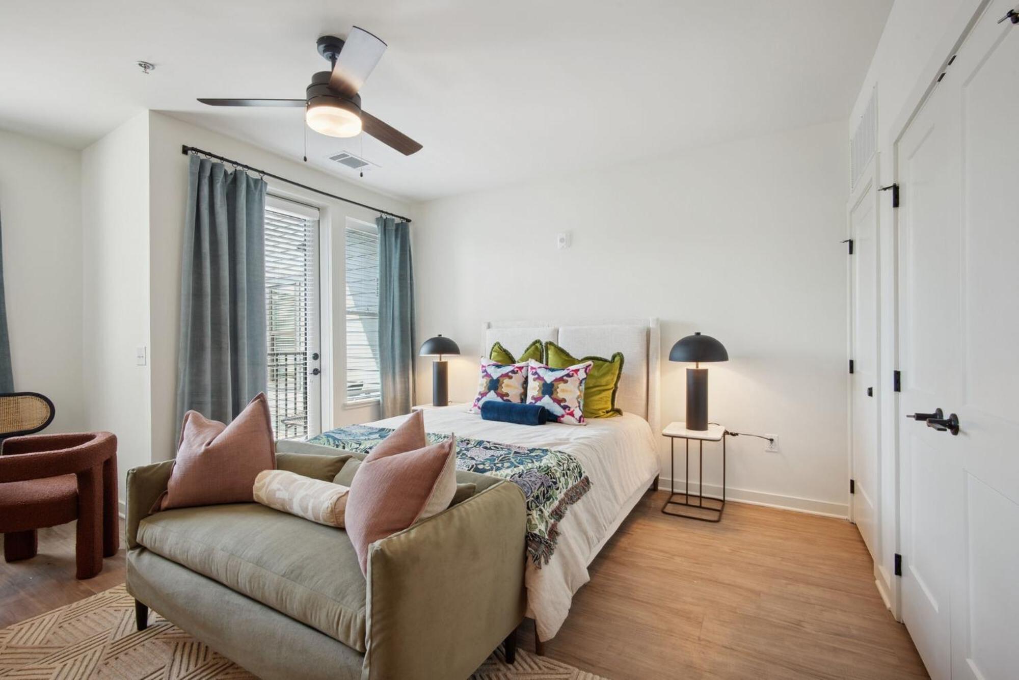 ריצ'מונד Luxury Furnished Apartments By Hyatus At The Navigator מראה חיצוני תמונה